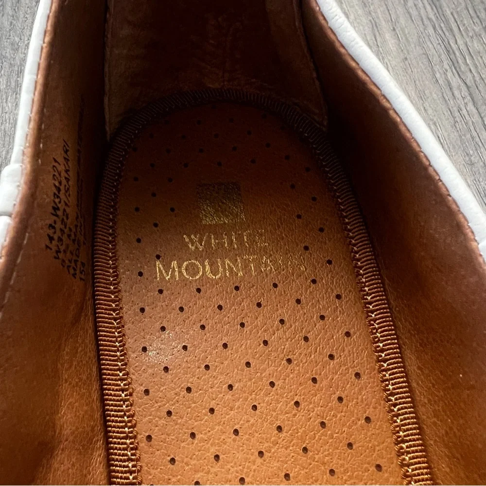 White Mountain Sakari White Ballet Flats with Bow 8.5 - Picture 3 of 10